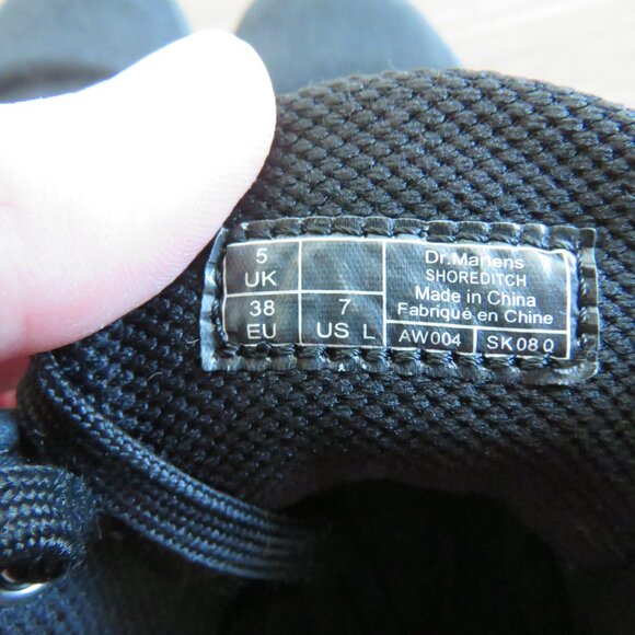 Black High-Top Women's Shoes - Picture 12 of 12